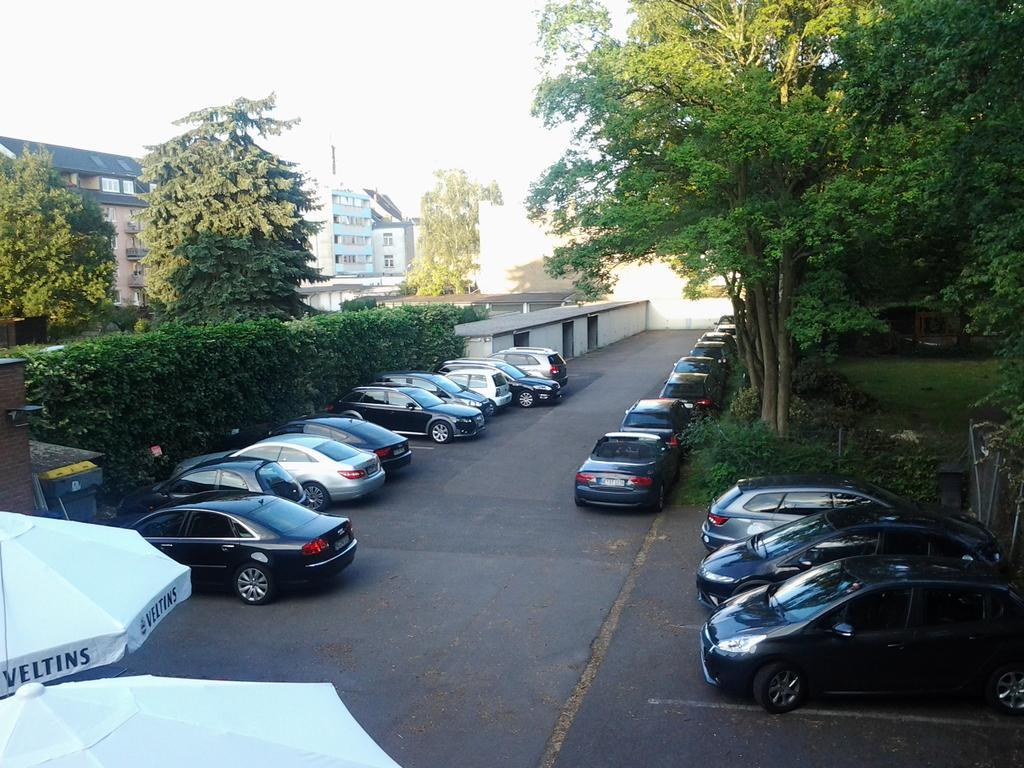 S&L Hotel Neuss Exterior foto